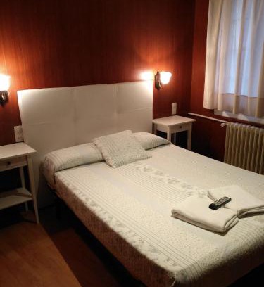 Ribes De Freser Casa | Hostal Porta De Núria