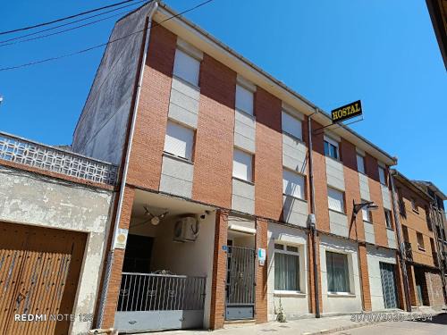 Sahagún Casa | Hostal Restaurante Yagual