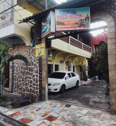 La Union Casa | Hostal Santa Marta
