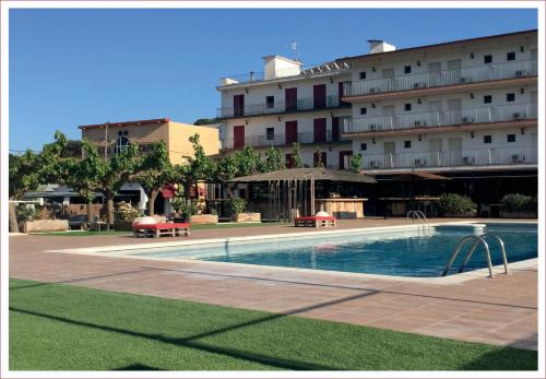 Palafolls Casa | Hostal SolFina