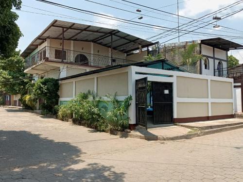 Chinandega Casa | Hostal Terraza Bethel