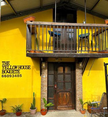 Alto Boquete Casa | Hostal The Yellow House Boquete
