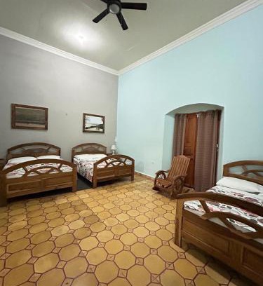 Suchitoto Casa | Hostal Vega