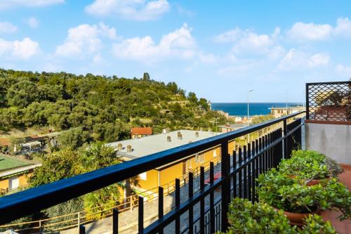 Laigueglia Apartamento | Hostdomus - Casa Uliveto