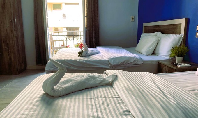 Abdin Hostal | Hostal ∙ 8 huéspedes