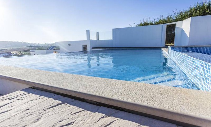 Lourinha Hostal | Hostal ∙ 8 huéspedes