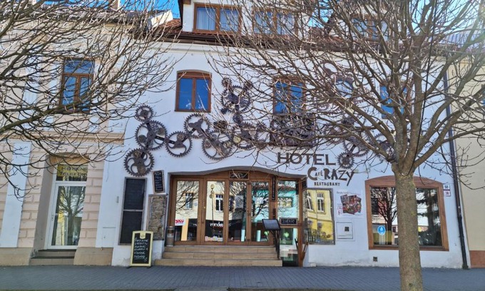 Poprad Hostal | Hostel CafeRAZY