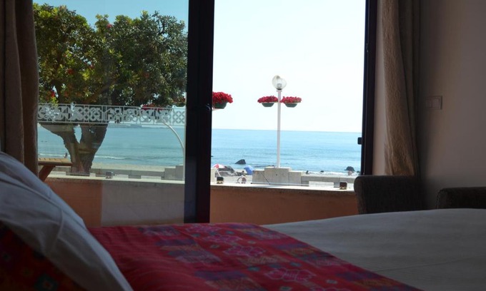 Vila Praia de Ancora Hostal | Hostel D'Avenida