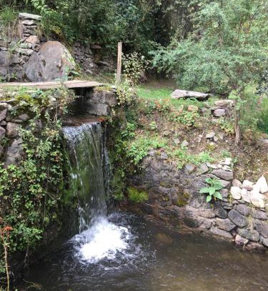 Ollantaytambo Otro | HOSTEL INKA PACCHA - cascada inka