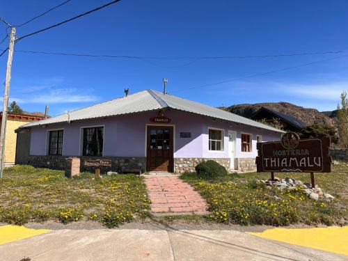 El Chaltén Hotel | Hosteria Thiamalu