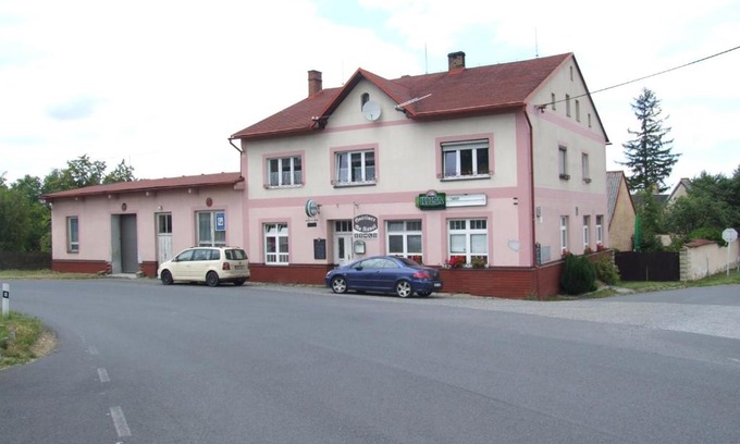 Uhelna Casa | Hostinec Na Návsi