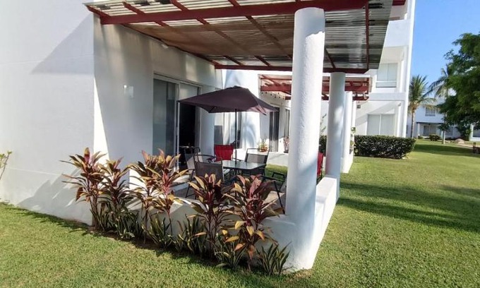 Granjas del Marqués Casa | HostPal Residencial Vindeza Acapulco Diamante
