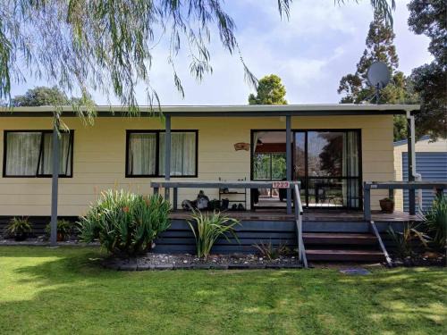 Pauanui Casa | Hosts on the Coast Happy Day's on the 7th