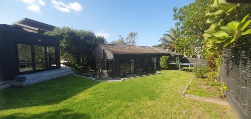 Pauanui Casa | Hosts on the Coast Pauanui Beach Break