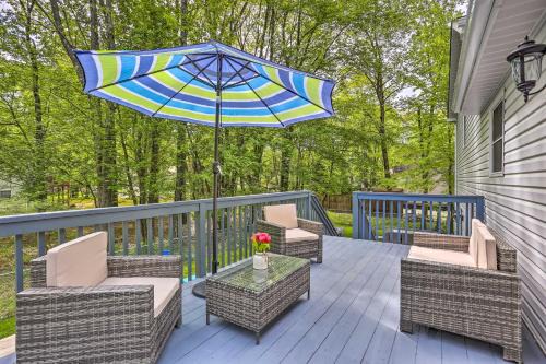 Pocono Summit Casa | Hot Tub and 2 Game Rooms Family Poconos Getaway!