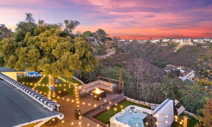 Bay Ho Casa | Hot Tub and Patio at Clairemont 4BR