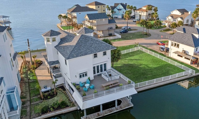 Terramar Beach Casa | Hot Tub | Bayfront Views | Private Dock