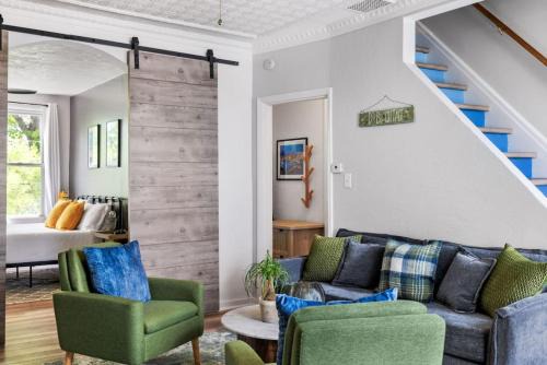 Lawrenceville Casa | Hot Tub Comfort in Walkable Lawrenceville