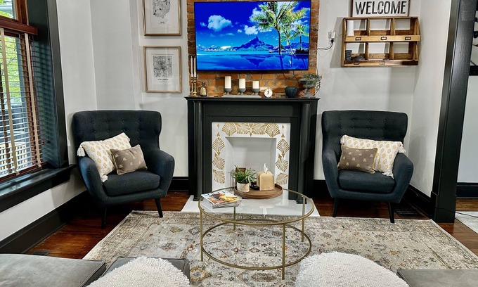 Weinland Park Casa | Hot Tub, Firepit, Cornhole, Foosball, King Beds, 2-car Garage, Walkable