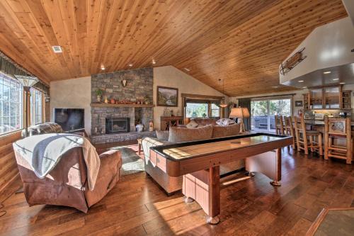 Castle Glen Estates Casa | Hot Tub, Game Room and 2 Decks Luxe Big Bear Home