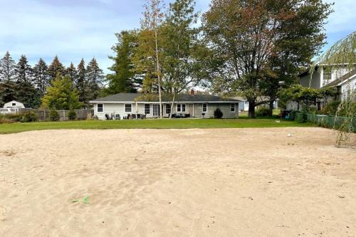Ferrysburg Casa | HOT TUB - Grand Haven/Spring Lake Waterfront Home