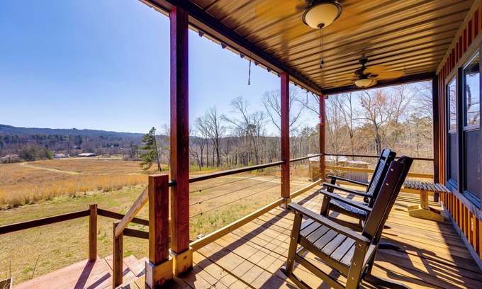Altoona Cabina | Hot Tub + Grill: Mtn-View Altoona Cabin