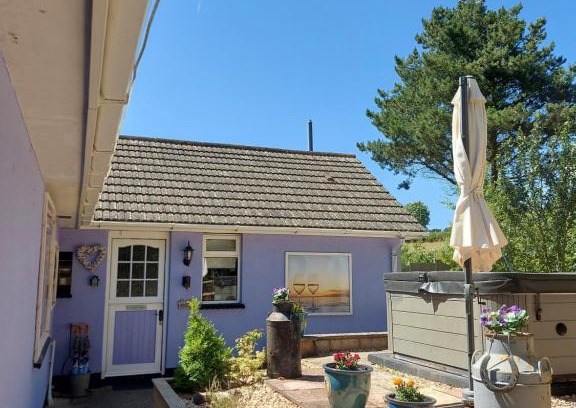 Hemyock Casa | Hot Tub Hideaway