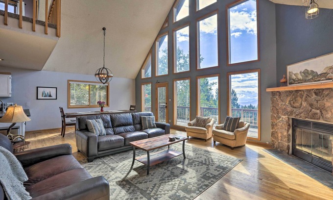 Conifer Mountain and Meadows Casa | Hot Tub & Mountain Views: Conifer Cabin!