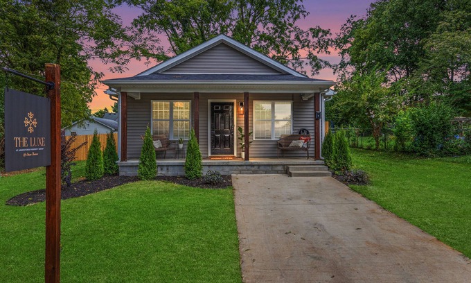 Georgetown Casa | Hot Tub/Playground/12 min to Horse Park/30min Ark