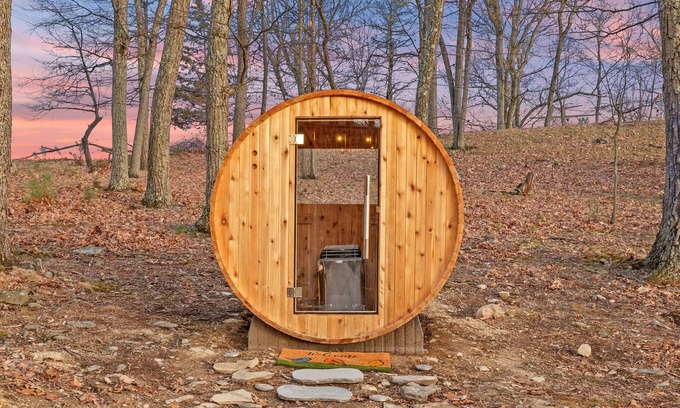 Bushkill Chalet De Esquí | Hot tub/Sauna/Hiking/Indoor Pool/ Lakes