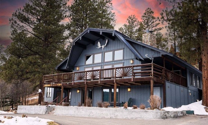 San Juan River Village Cabina | Hot Tub, Ski Wolf Creek, Fish San Juan River Village