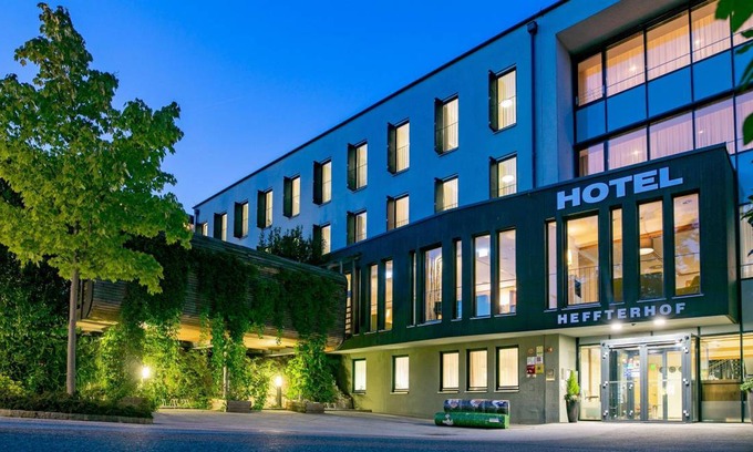 Parsch Hotel | Hotel ∙ 3 huéspedes