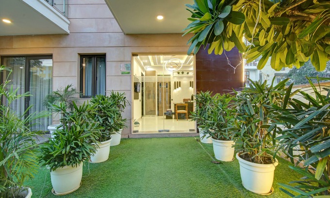 Sector 39 Hotel | Hotel 91 Medanta