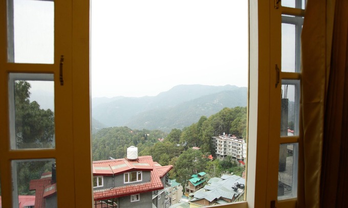 Shimla Hotel | Hotel Aangan Regency