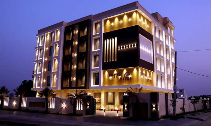 Jaipur Hotel | Hotel Aarna