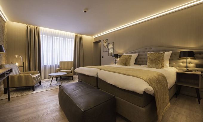 Historical Center Bruges Hotel | Hotel Acacia