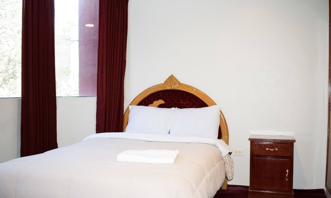 El Tambo Hotel | Hotel Adas Palace