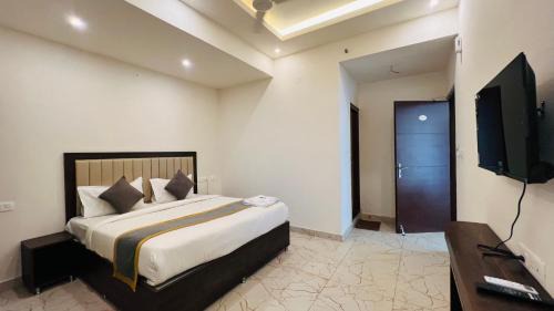 Chikkajala Casa | Hotel Airdrome Inn