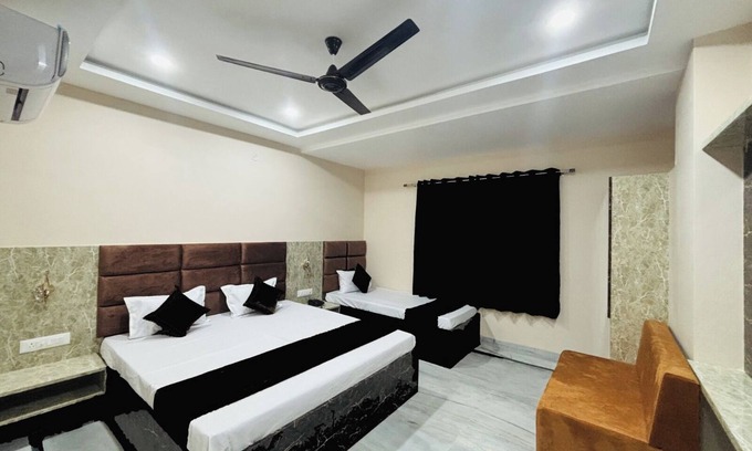 Ajmer Hotel | Hotel Al Aziz