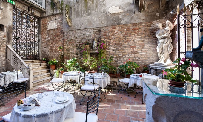 Santa Croce Hotel | Hotel Al Ponte Mocenigo