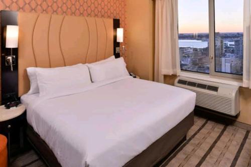 Gulshan-e-Iqbal Hotel | Hotel Aladin In Karachi
