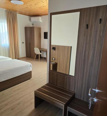 Shkoder Hotel | Hotel Aleks