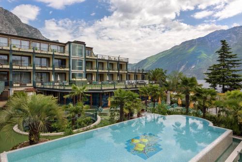 Limone sul Garda Hotel | Hotel Alexander