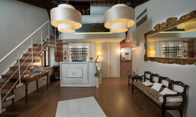 Siena Historical Center Hotel | Hotel Alma Domus