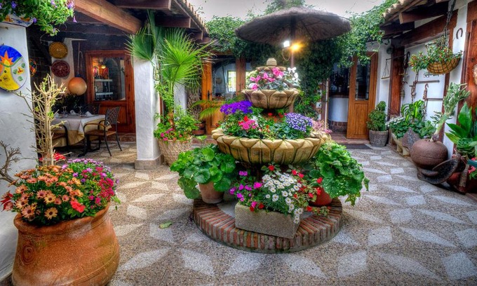Zahara de los Atunes Hotel | Hotel Almadraba