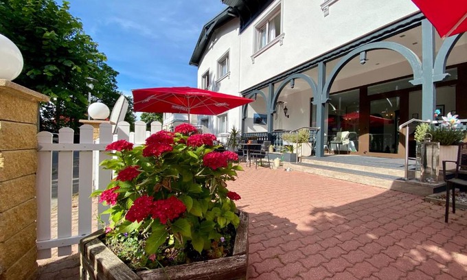 Ostseebad Baabe Hotel | Hotel Altes Kurhaus