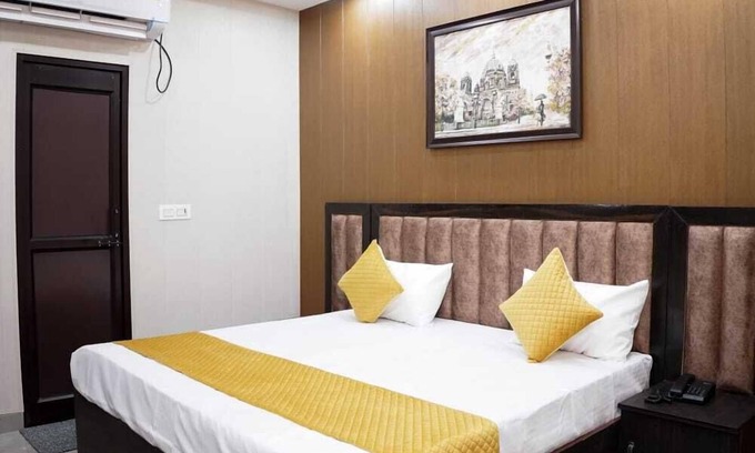 New Delhi Hotel | Hotel Amazing House