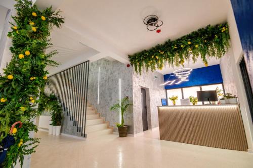 Eforie Nord Hotel | Hotel-Apartments Roxy&Maryo