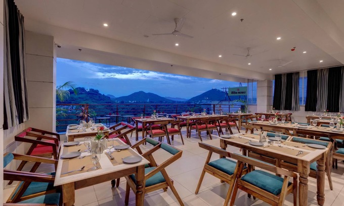 Udaipur Hotel | HOTEL APRICOT ONE
