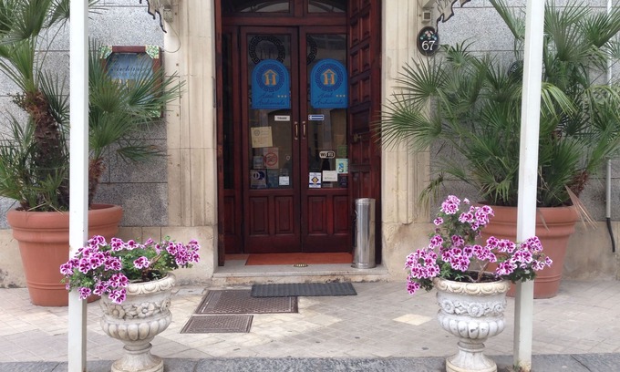 Syracuse Hotel | Hotel Archimede Ortigia
